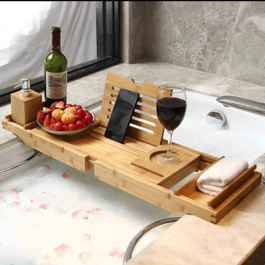 Expandable bamboo bathtub rack with stands