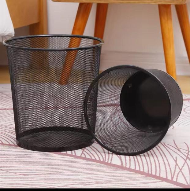 Metallic Mesh Bin