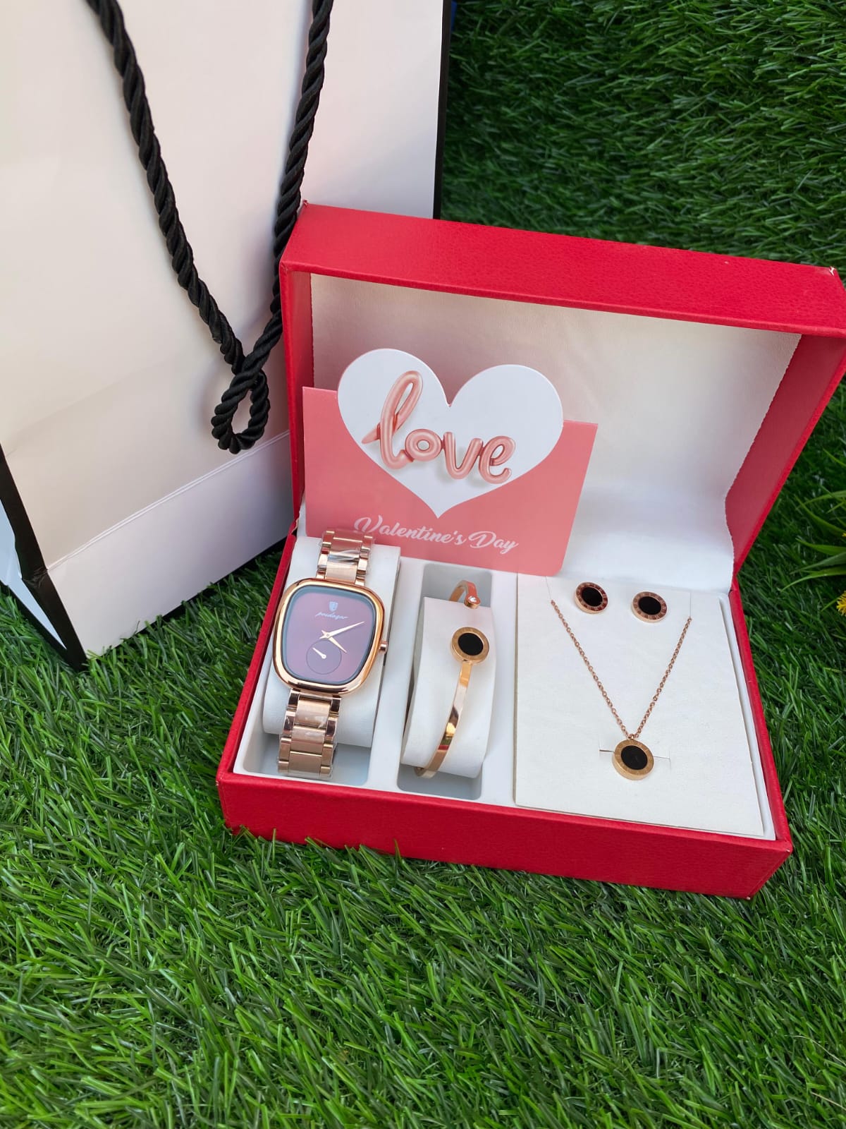 Valentines Women Gift Set