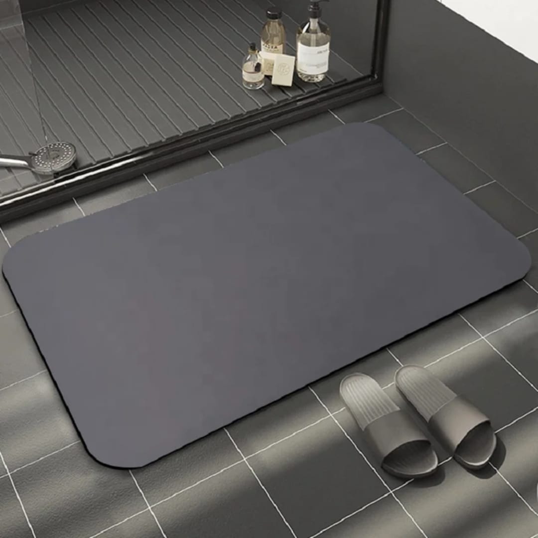 Nonslip bathroom mat