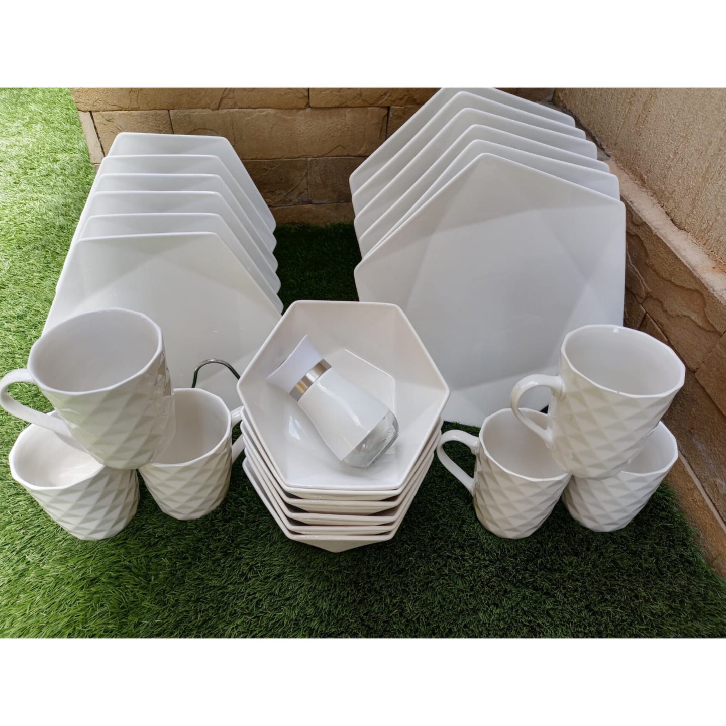 24Pc hexagonal ceramic dinnerware set