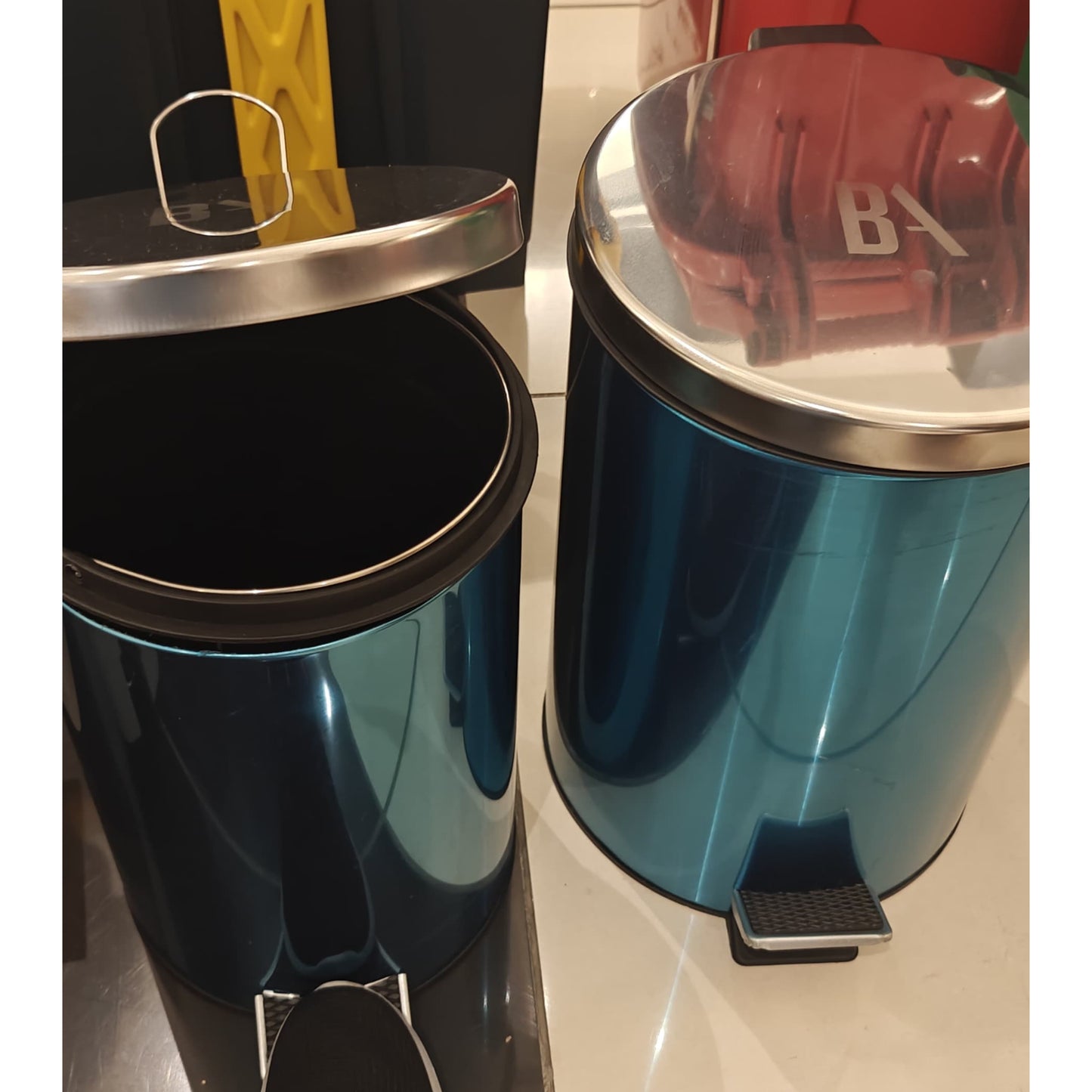 Set of 2 Stainless Steel Pedal Bins with Removable Inner Liner (20L & 10L)