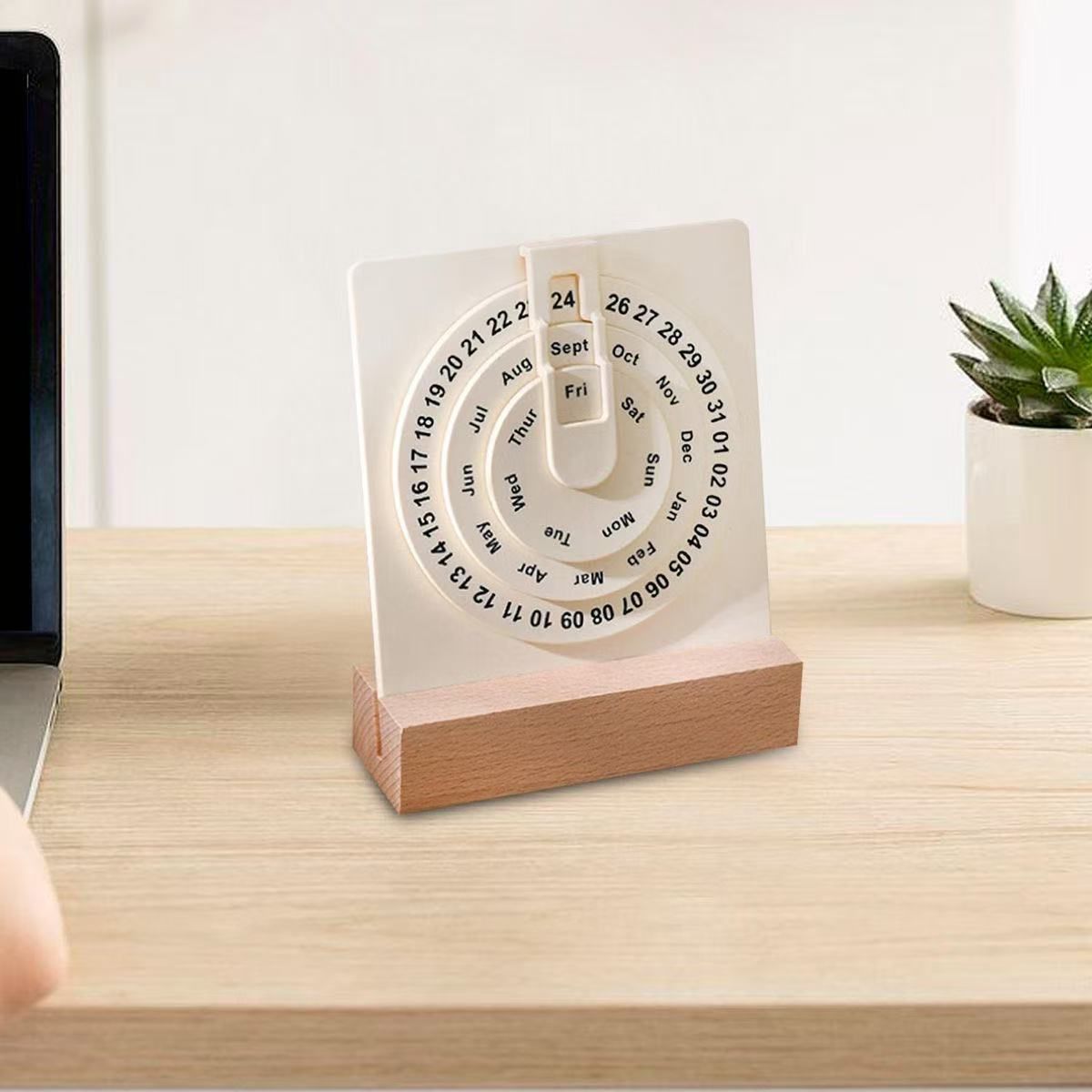 Rotating Desk Calendar