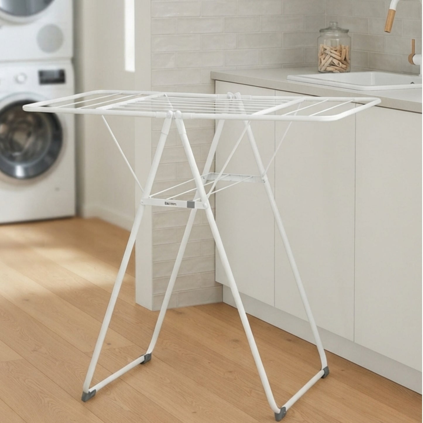 Brabantia 15Mtrs Hang On Drying rack - White 21887/403323