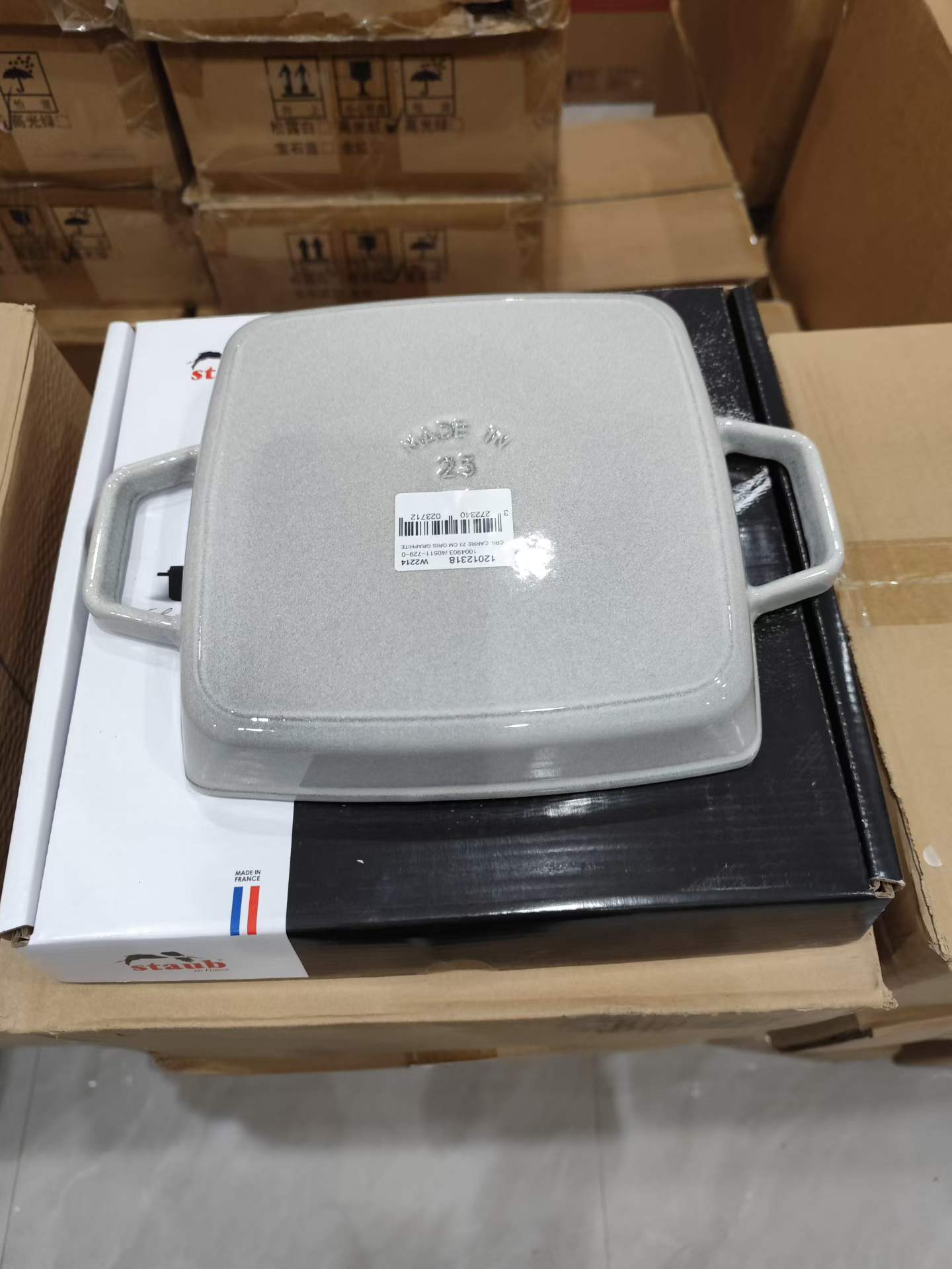 23Cm Cast Iron Square Grill Pan