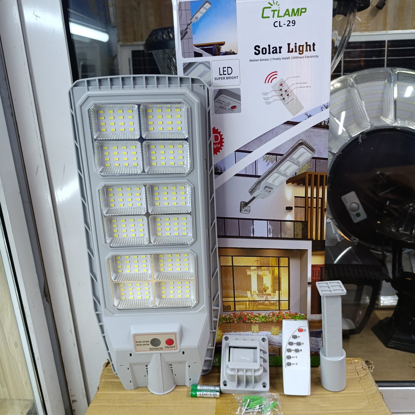 CTLamp 300W Solar Street Lamp