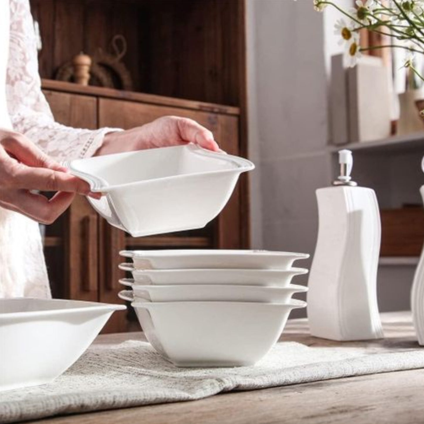 6 Piece Ceramic Square Bowl Set