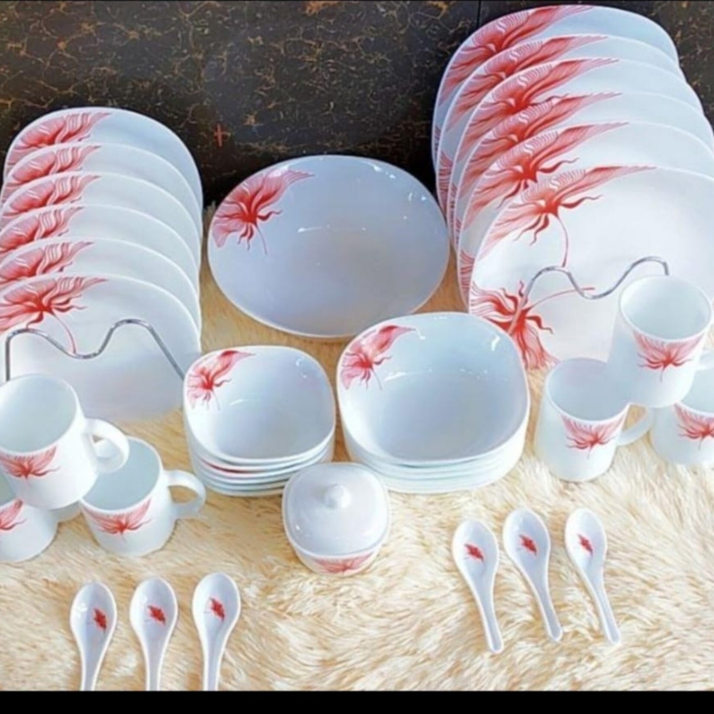 39pc Dinner set