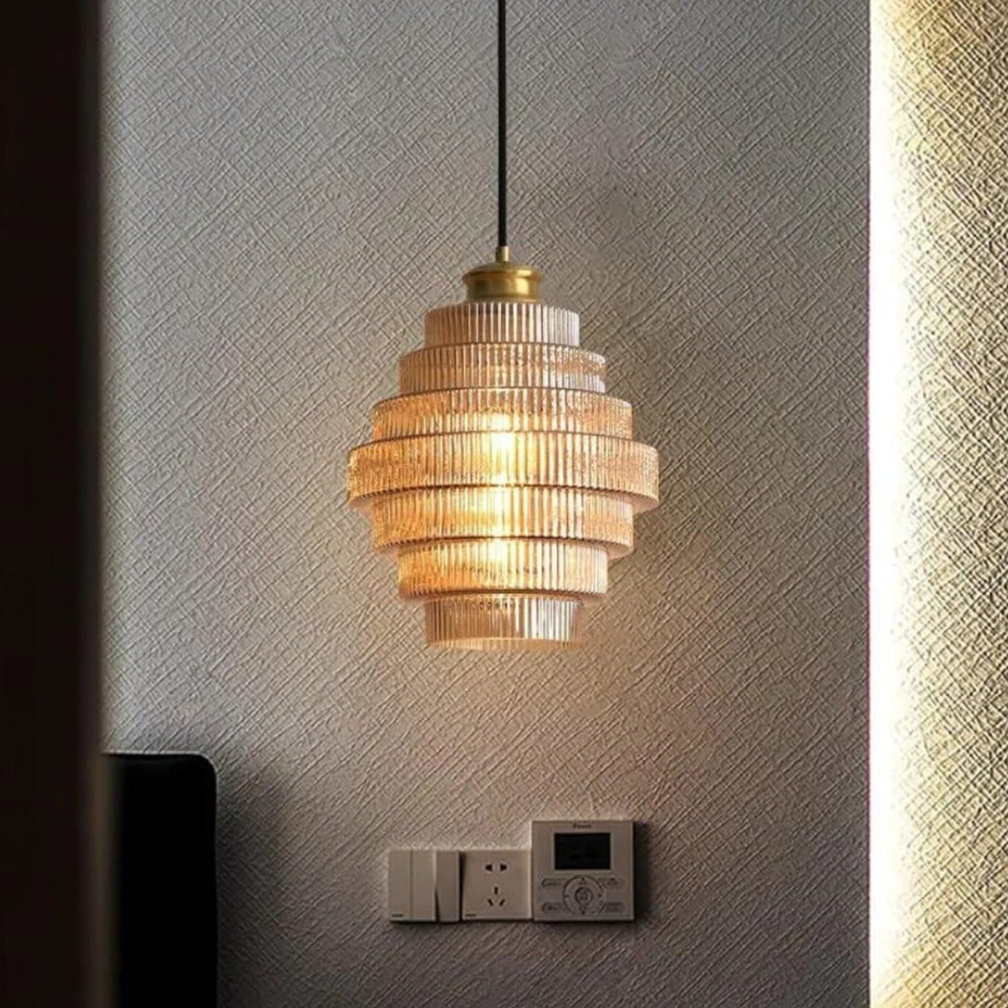 Tiered Ribbed Glass Pendant Light With Bulb