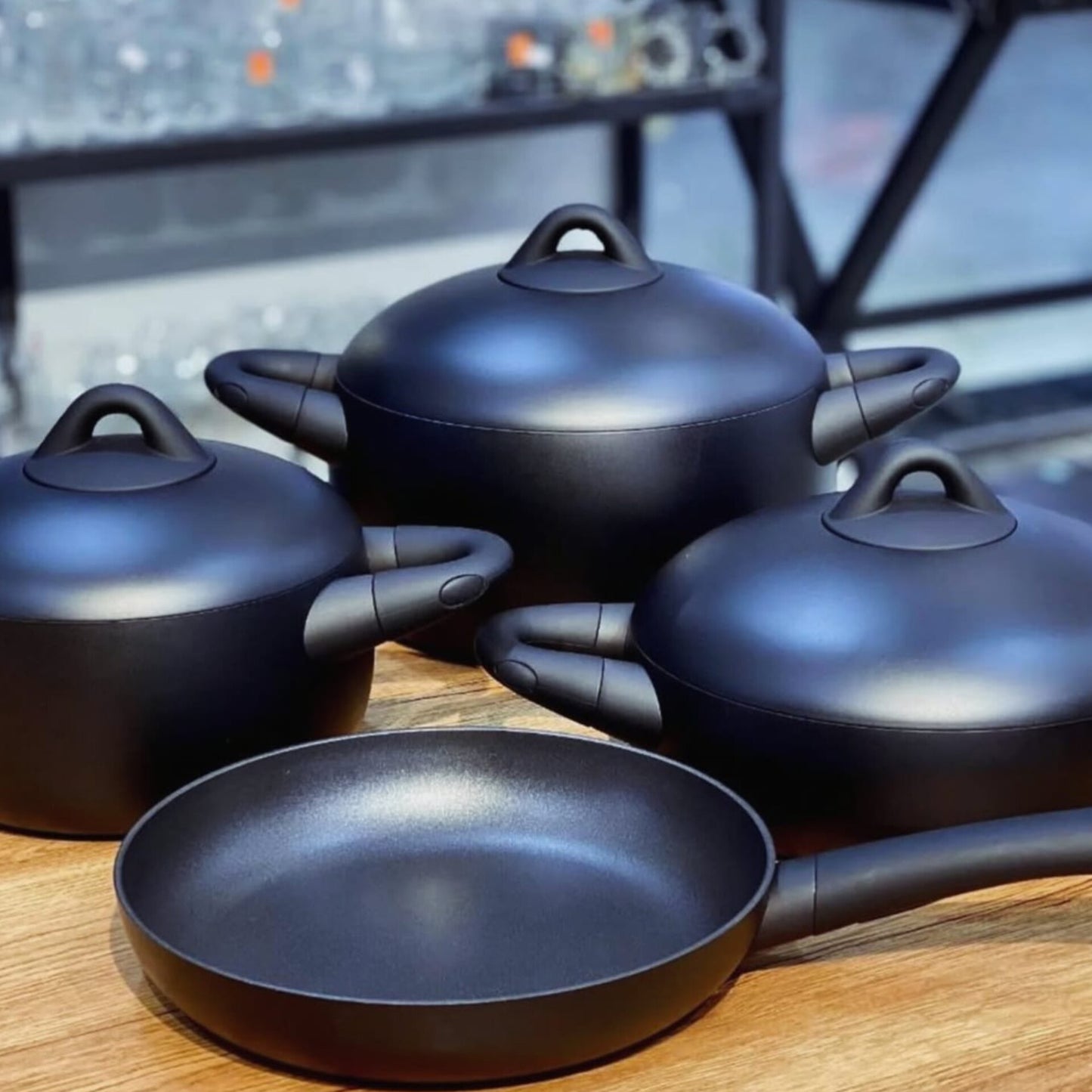 9Pcs Forged Aluminium Ceramic Cookware Set