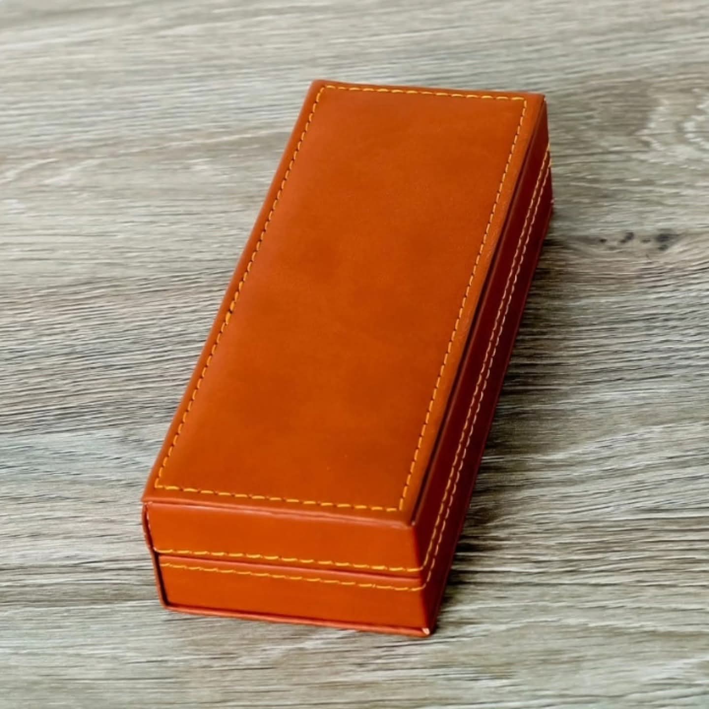 Executive pen holders gift