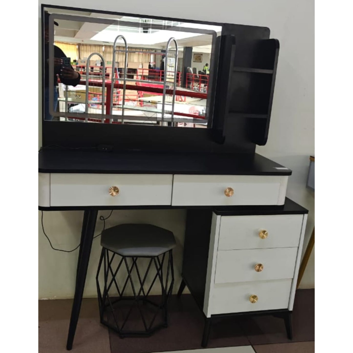 Contemporary Dressing Table Set with Lighted Mirror and Storage Stool