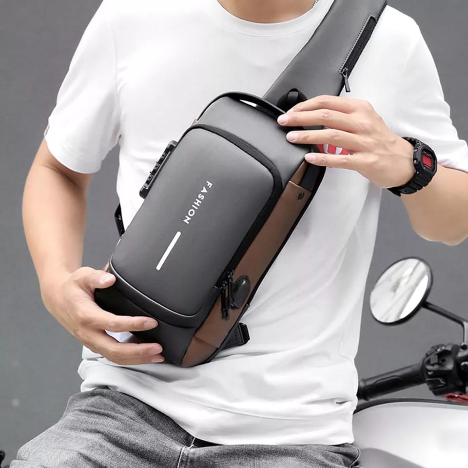 USB Charging Shoulder and Crossbody Travel Bag Gha