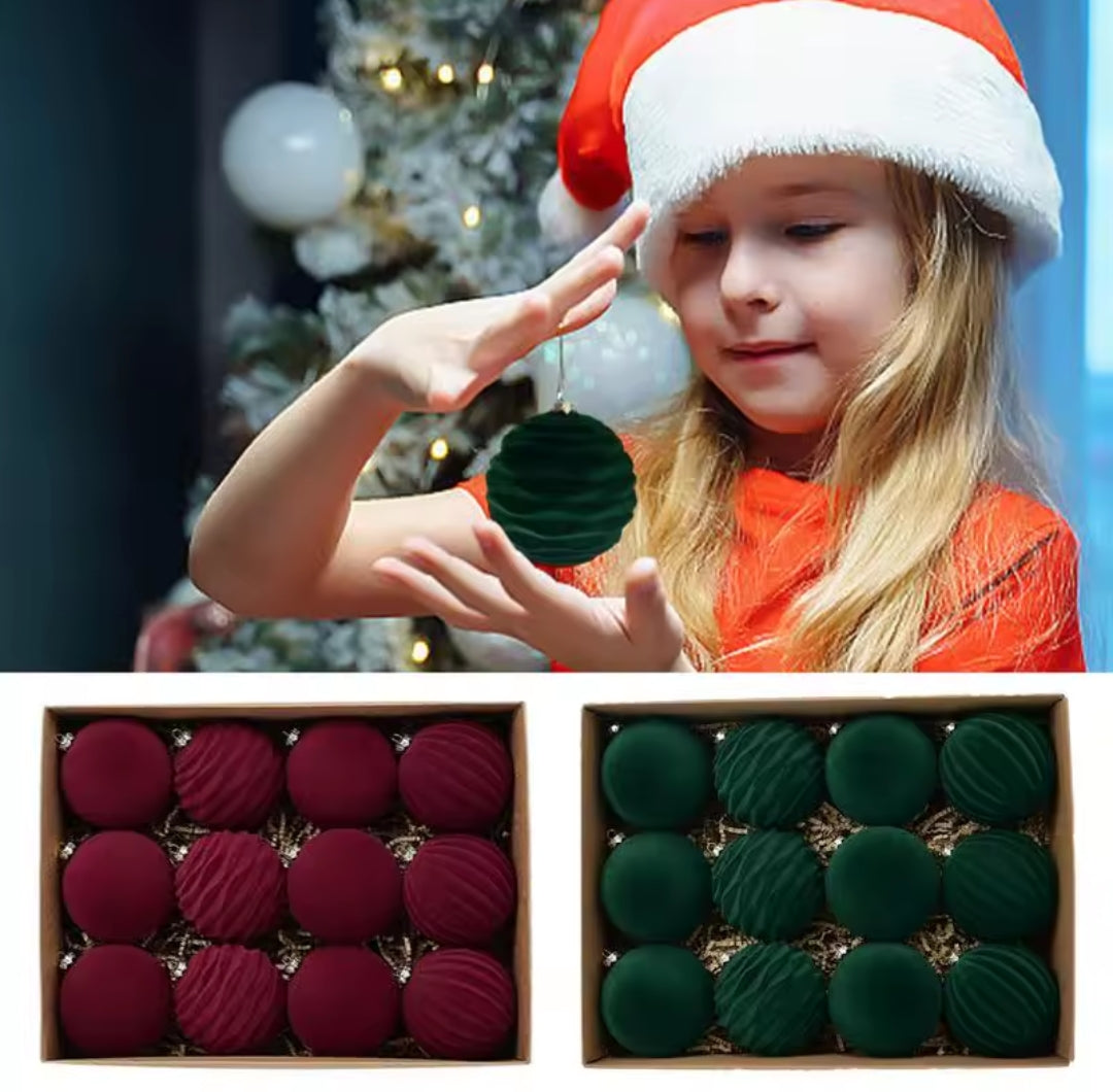 Set of 12 Velvet Christmas Tree Ornaments Balls