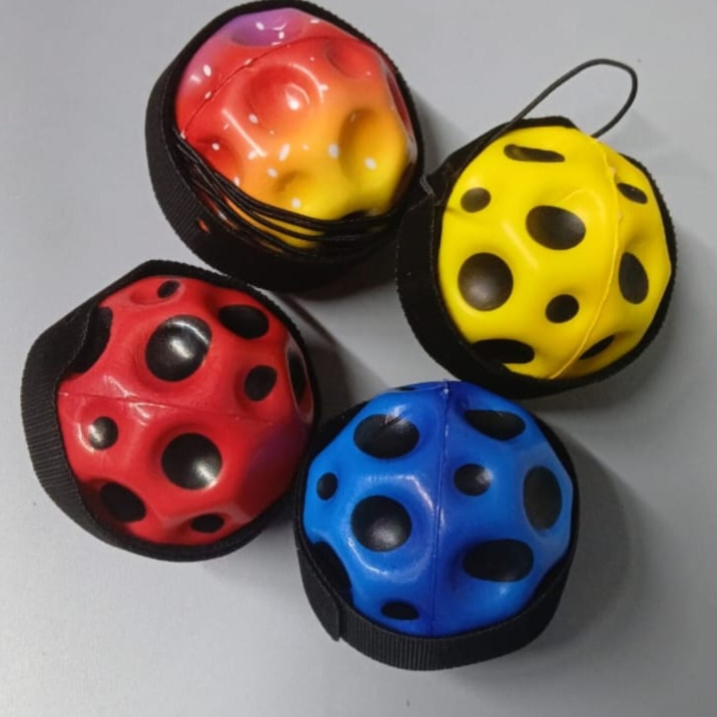 Yoyo toy bounce decompression toy