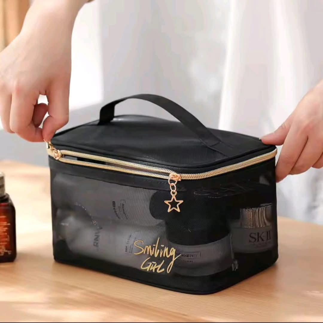 Travel toiletry bag