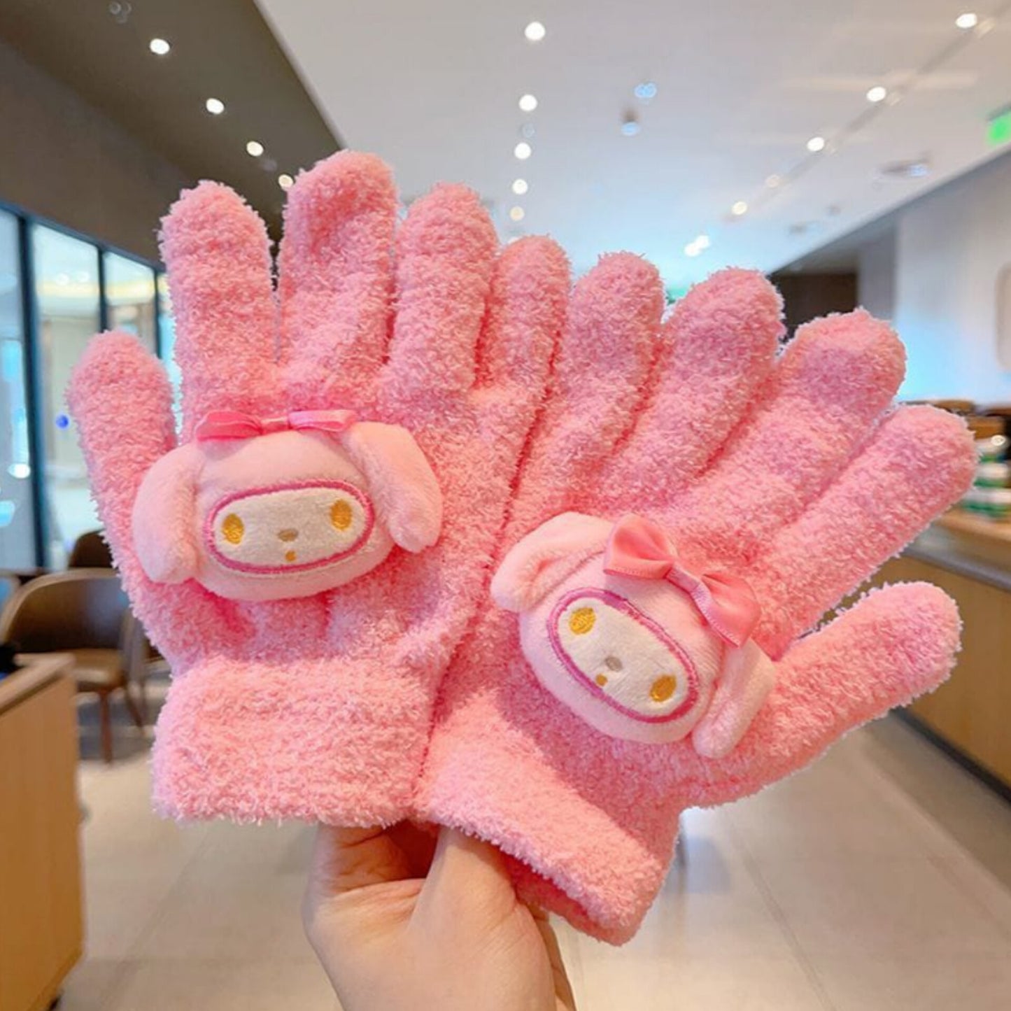 Winter gloves