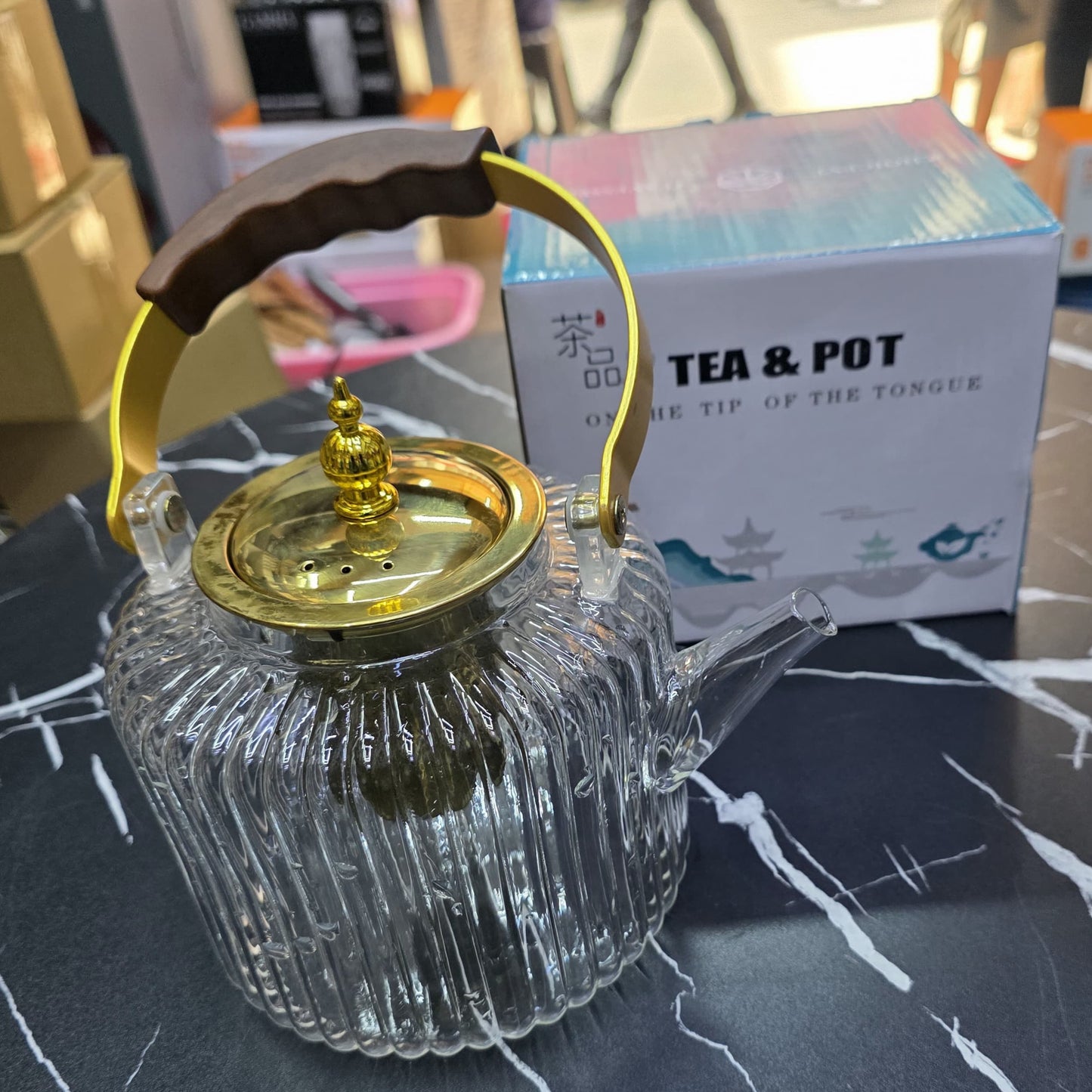 Diamond Glass Teapot with Fine Mesh Infuser