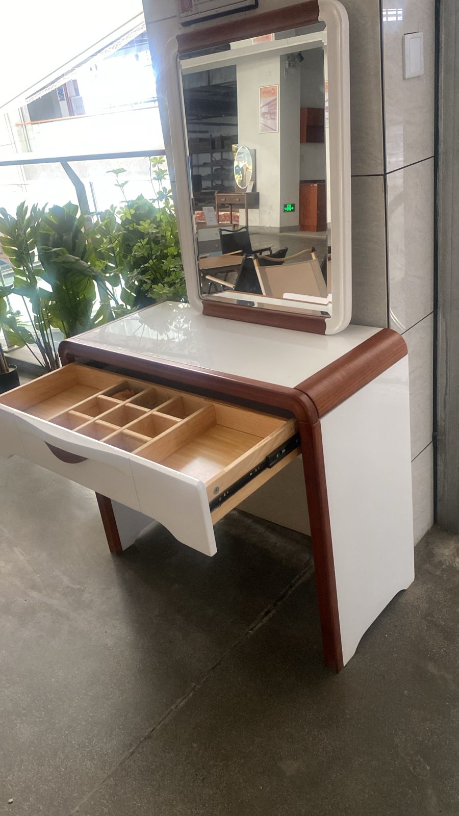 Dressing table with mirror