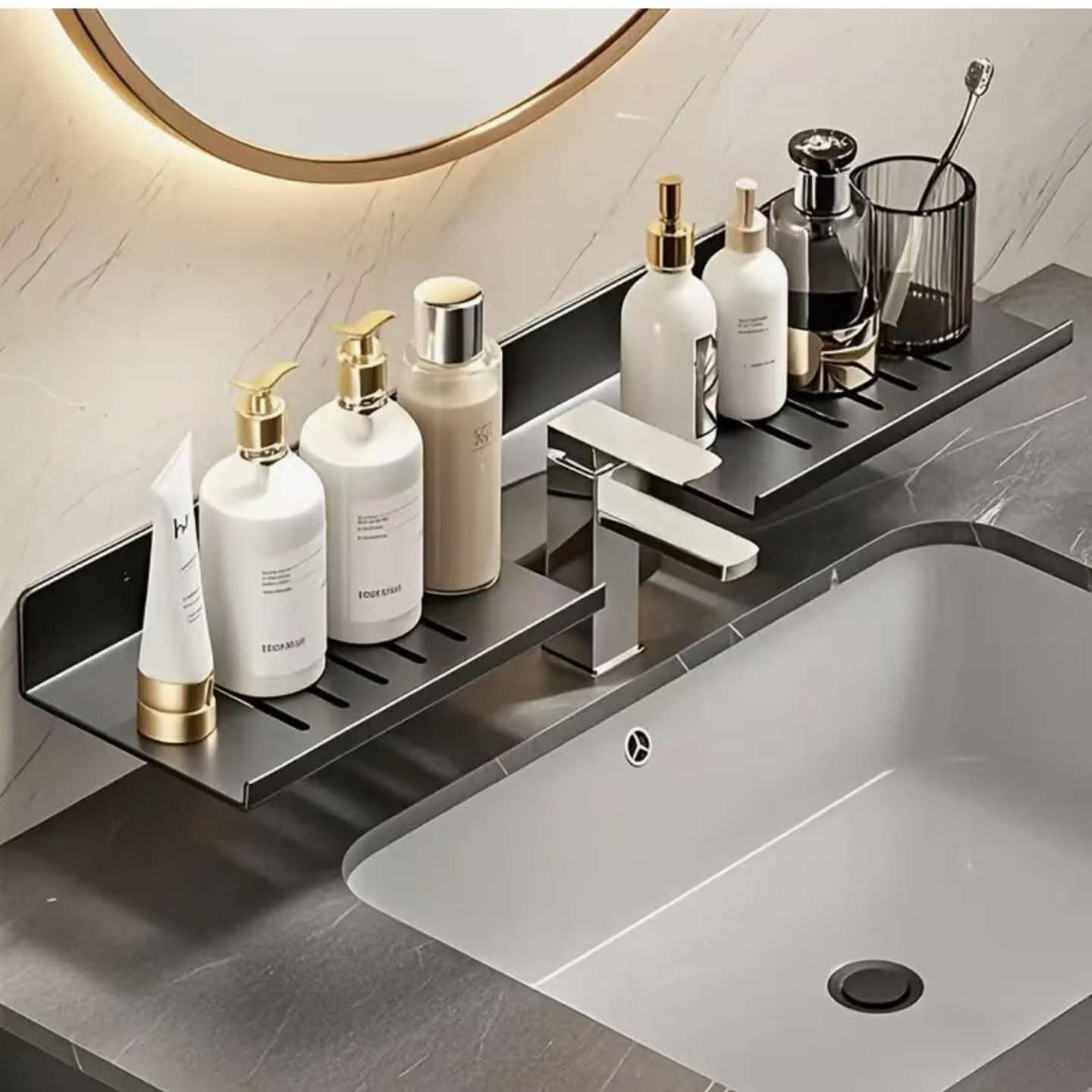 Wall mounted bathroom rack