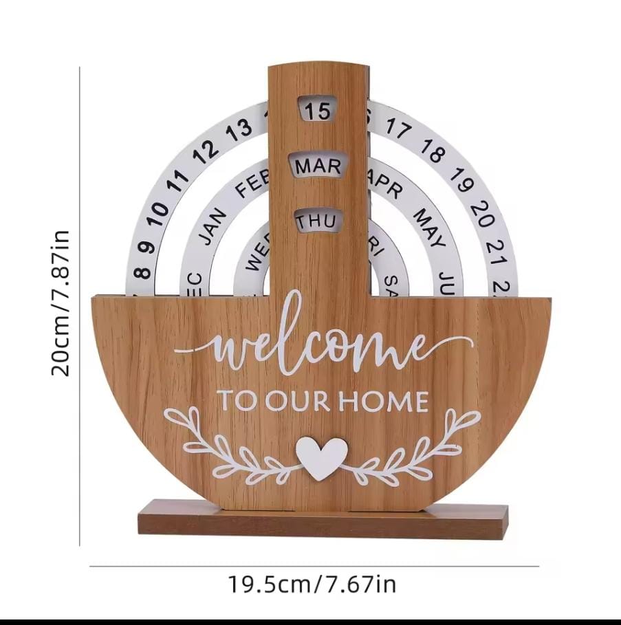 Reusable wooden desk calendar