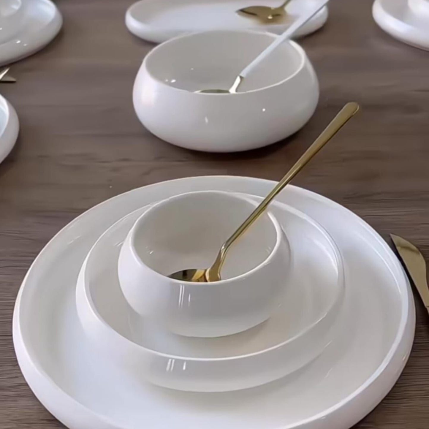 24 Piece White Dinner Set