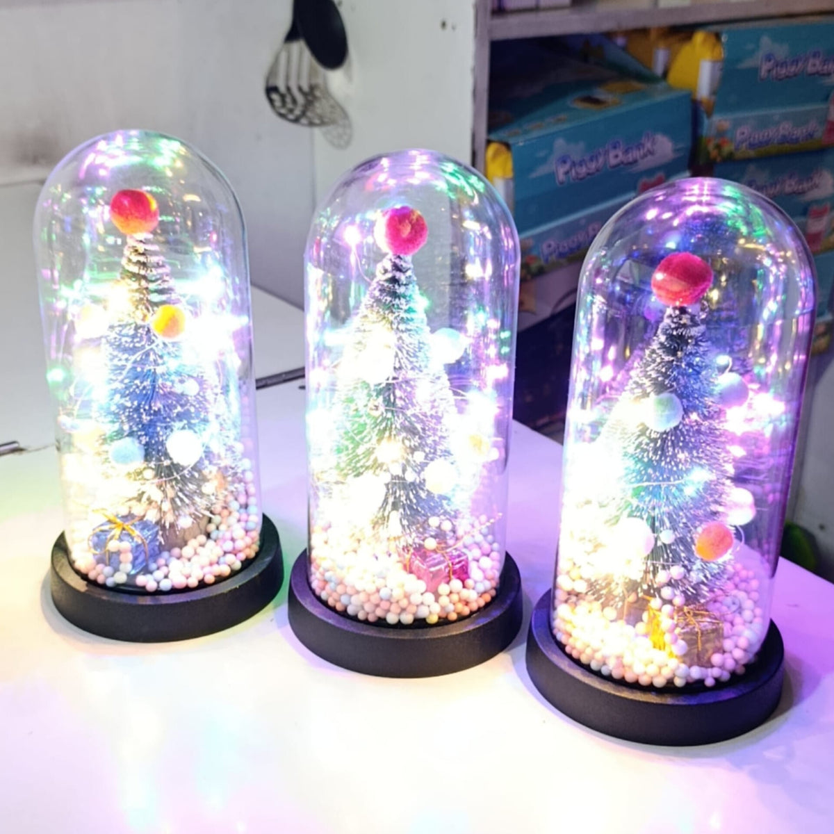 Christmas Gift Tree in Glass Dome
