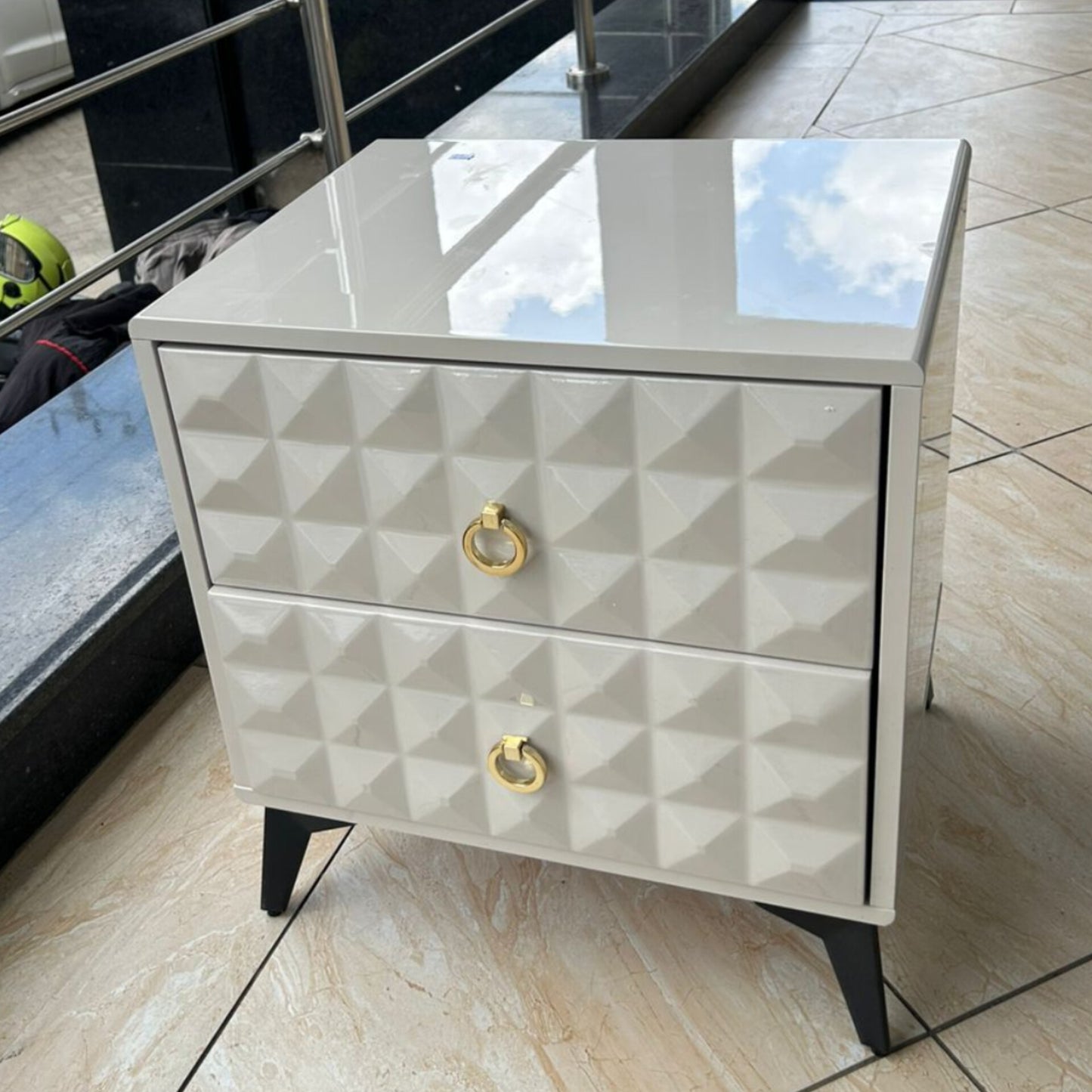 Night stand bedside cabinet