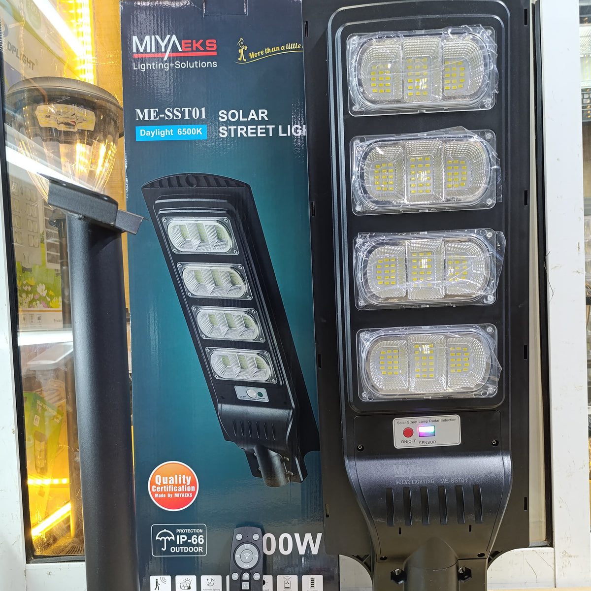 Solar Street Light With Pole