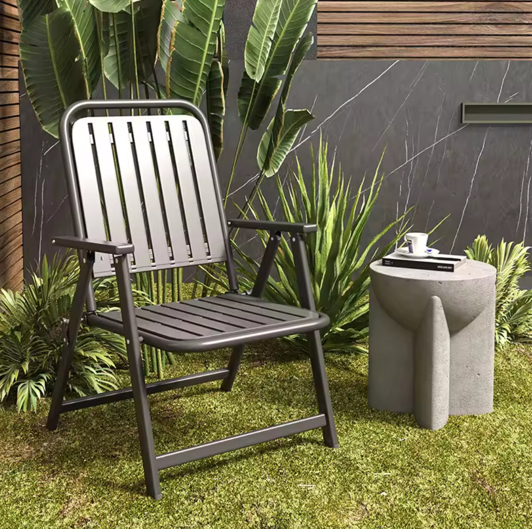 Outdoor foldable garden and balcony chair