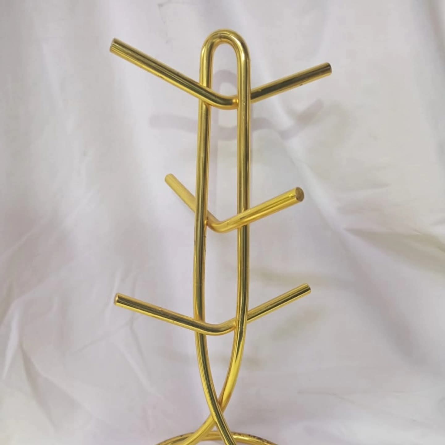 Gold cup holder