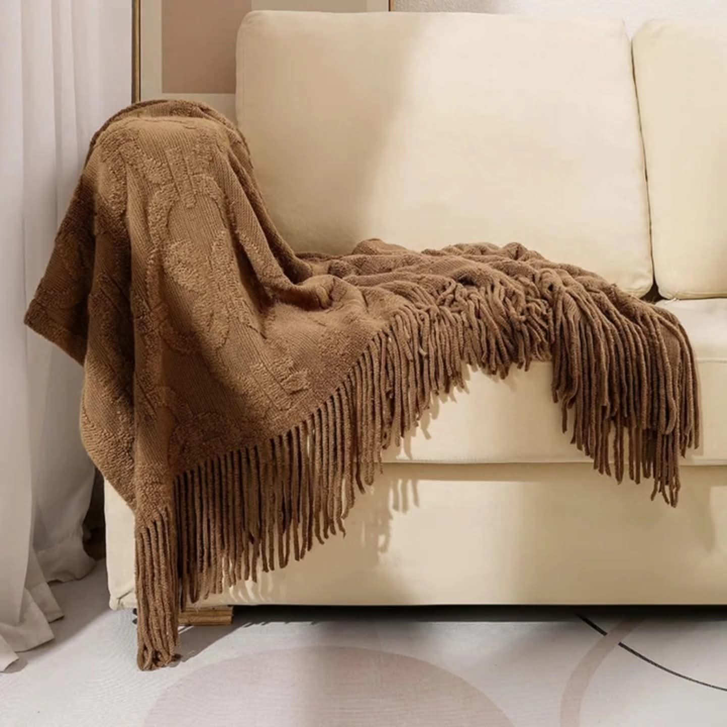 Knitted Sofa Throw Blanket with Tassels