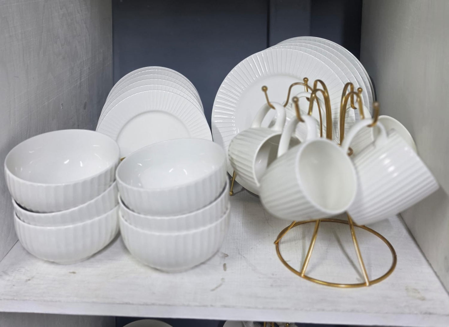 24 Piece Ribbed White Ceramic Dinner Set
