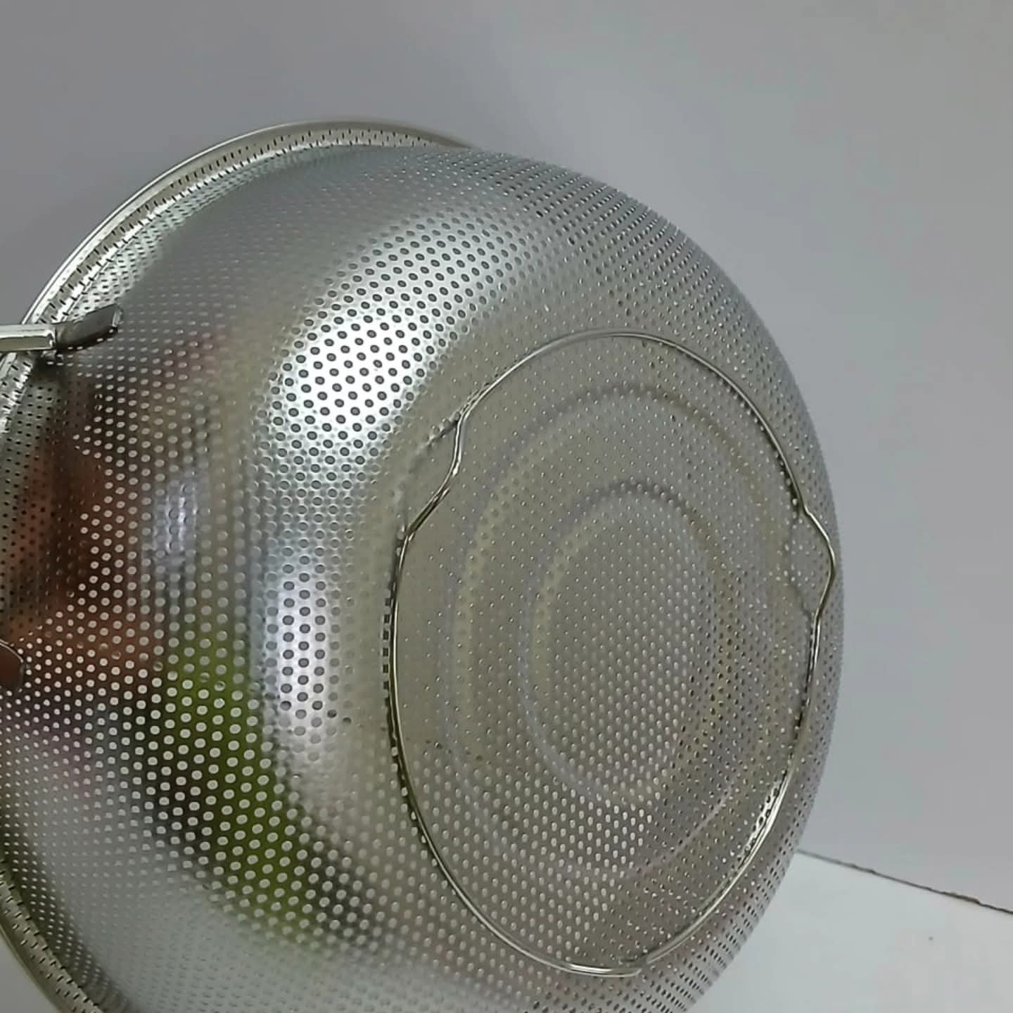 Stainless steel drain basket