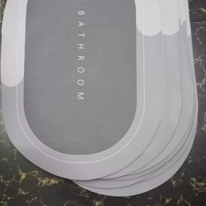 Antislip absorbent mat