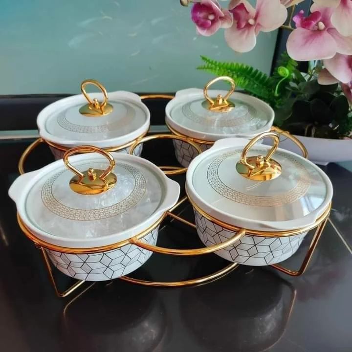 Set of 4 ceramic food warmer set