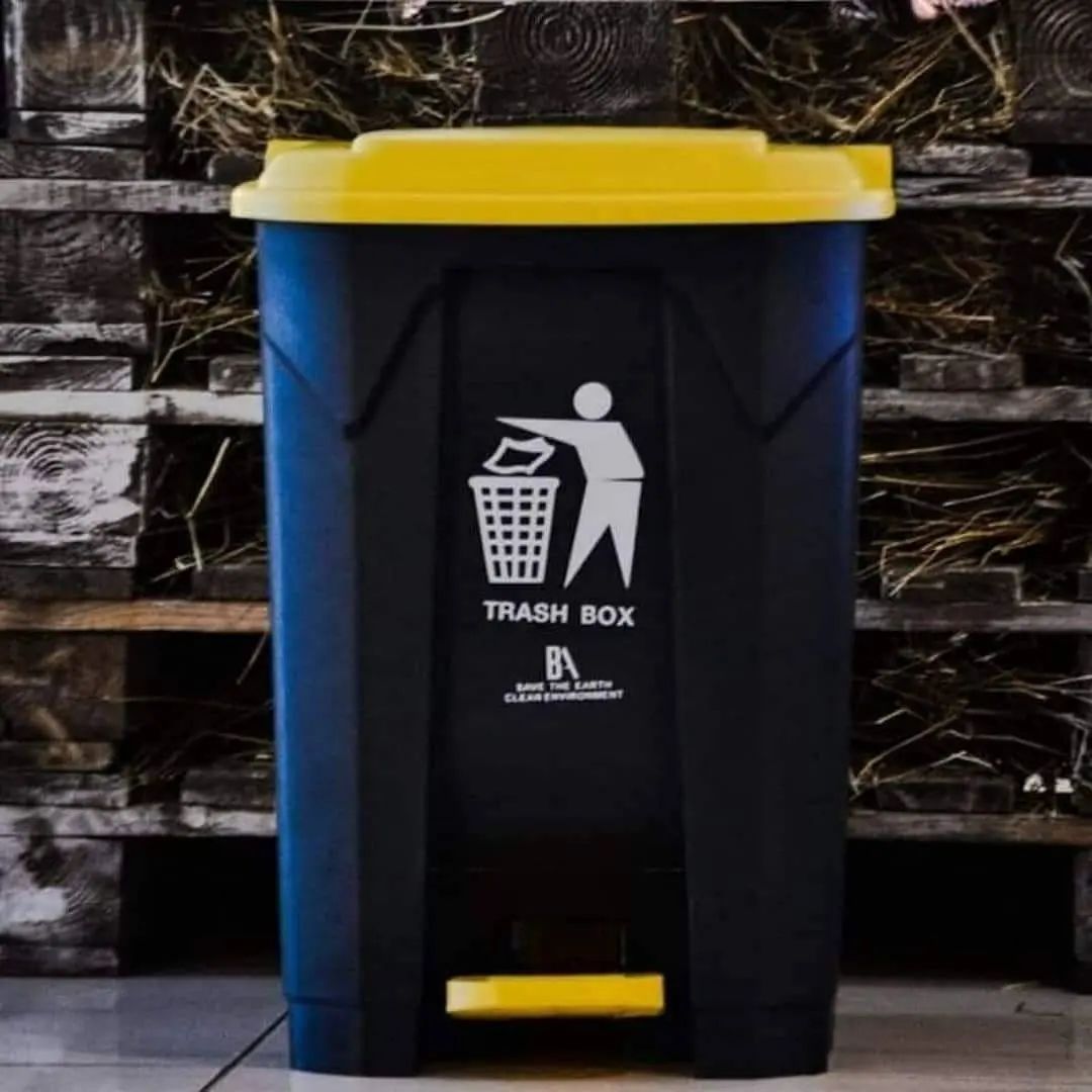 Large Capacity Step On Waste Bin