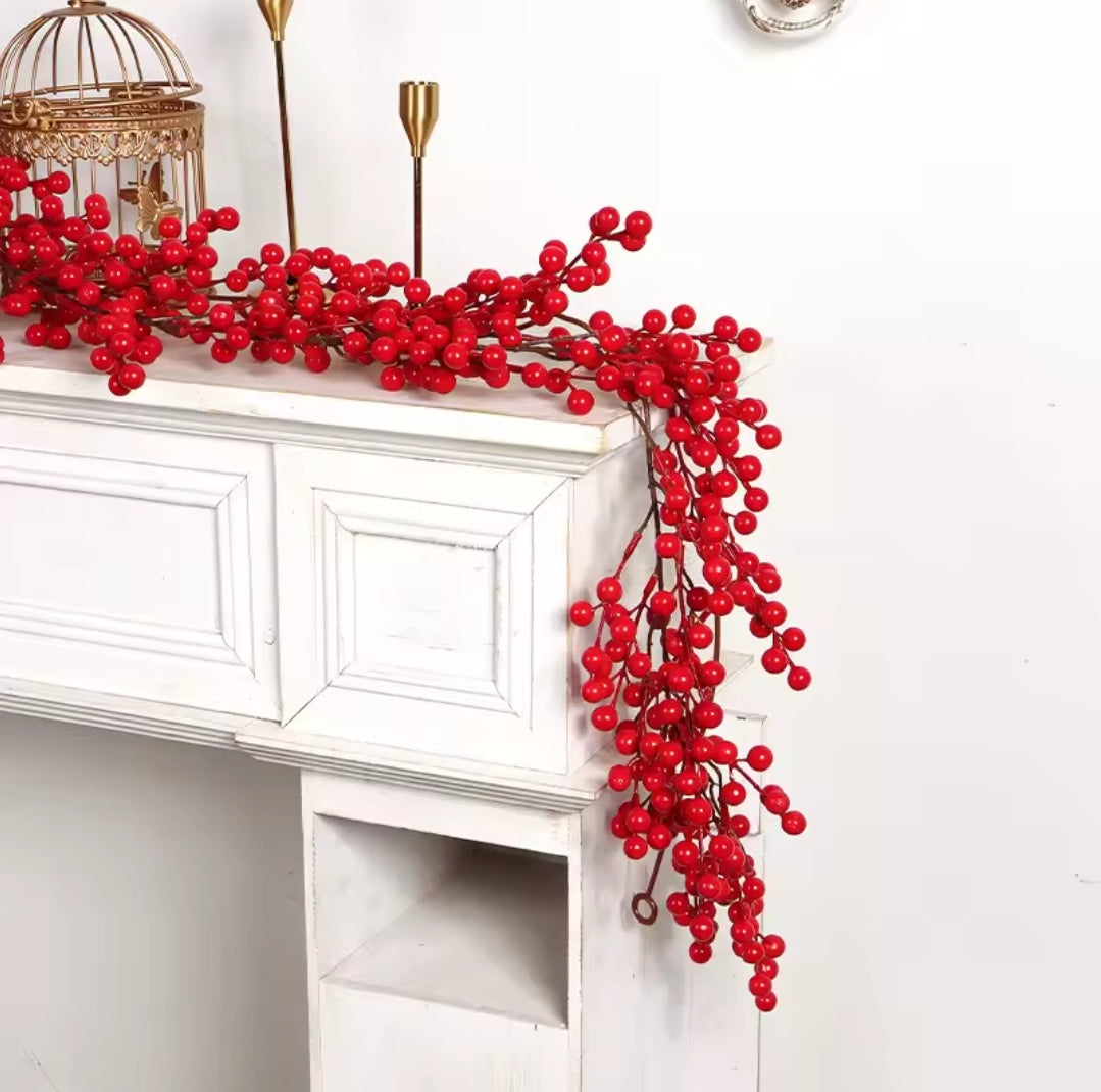 195cm Artificial Christmas Berries Decor  Garland