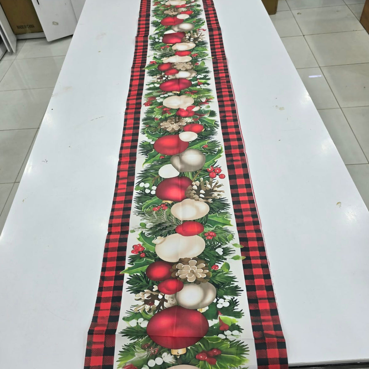 Light Polyester Table Runner |35×180cm