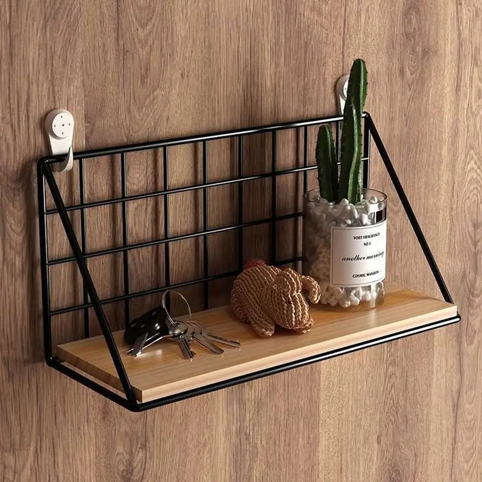 Wall mounted hanging organizer