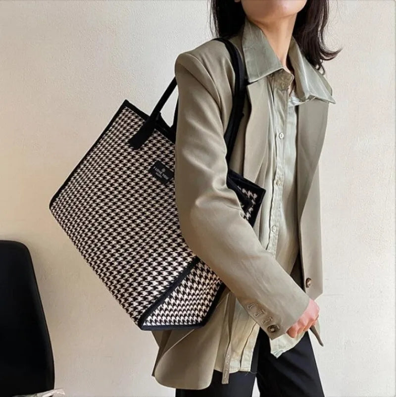 Women's shoulder tote bag