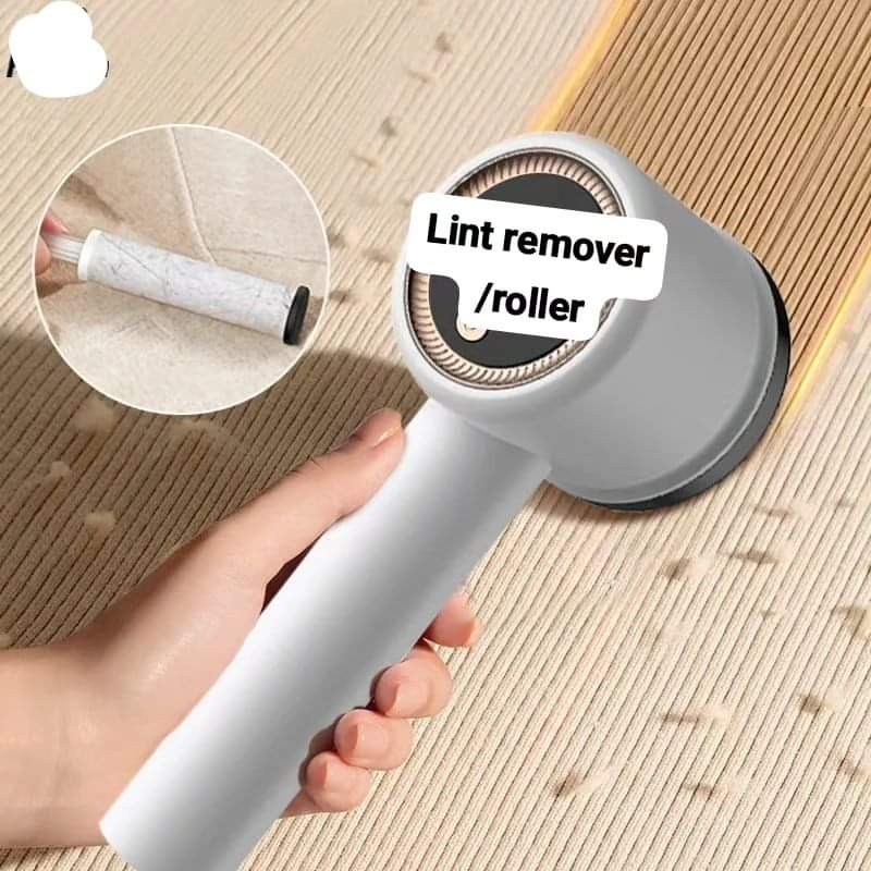 Rechargeable lint remover with roller