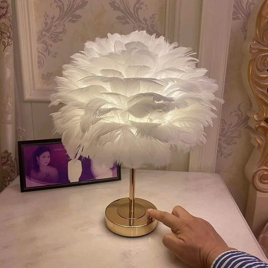 Feather themed lamp