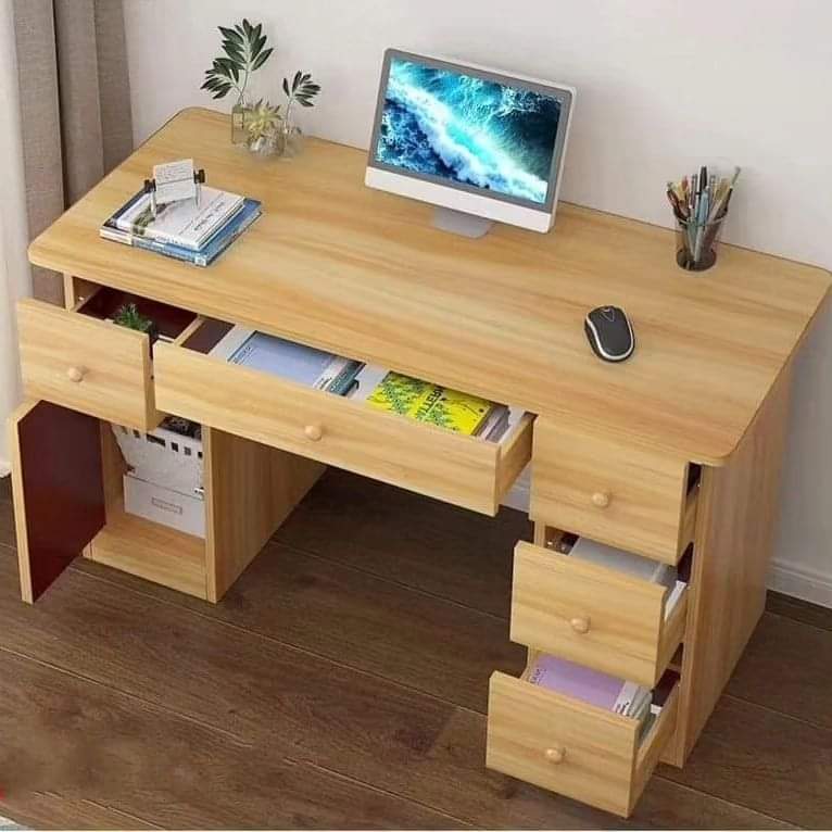 Minimalist work station