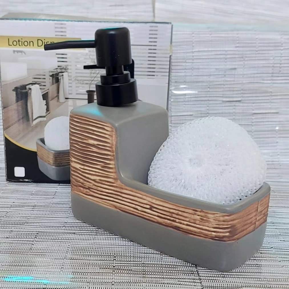 Soap Dispenser with wash pad