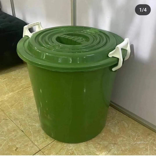 Dustbins in Assorted Sizes