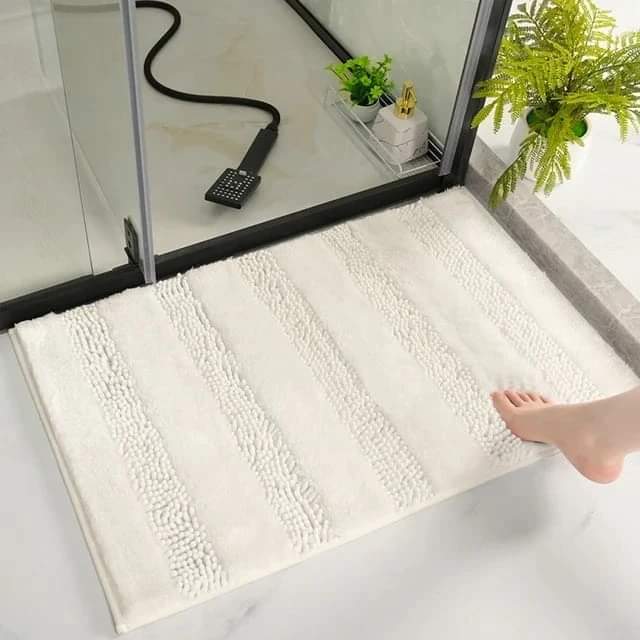 Chenille bathroom mats