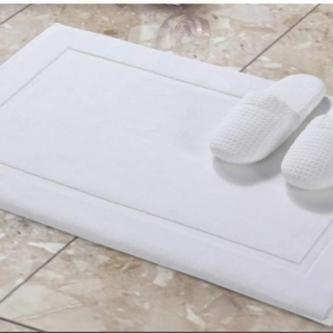 White Cotton Bathroom mats