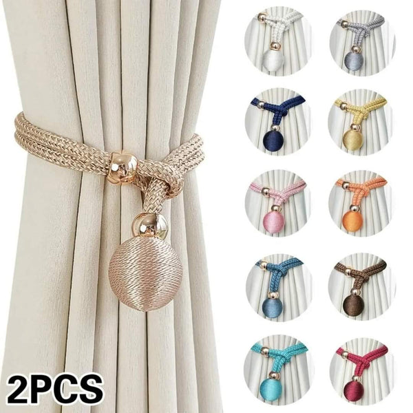 Curtain holder