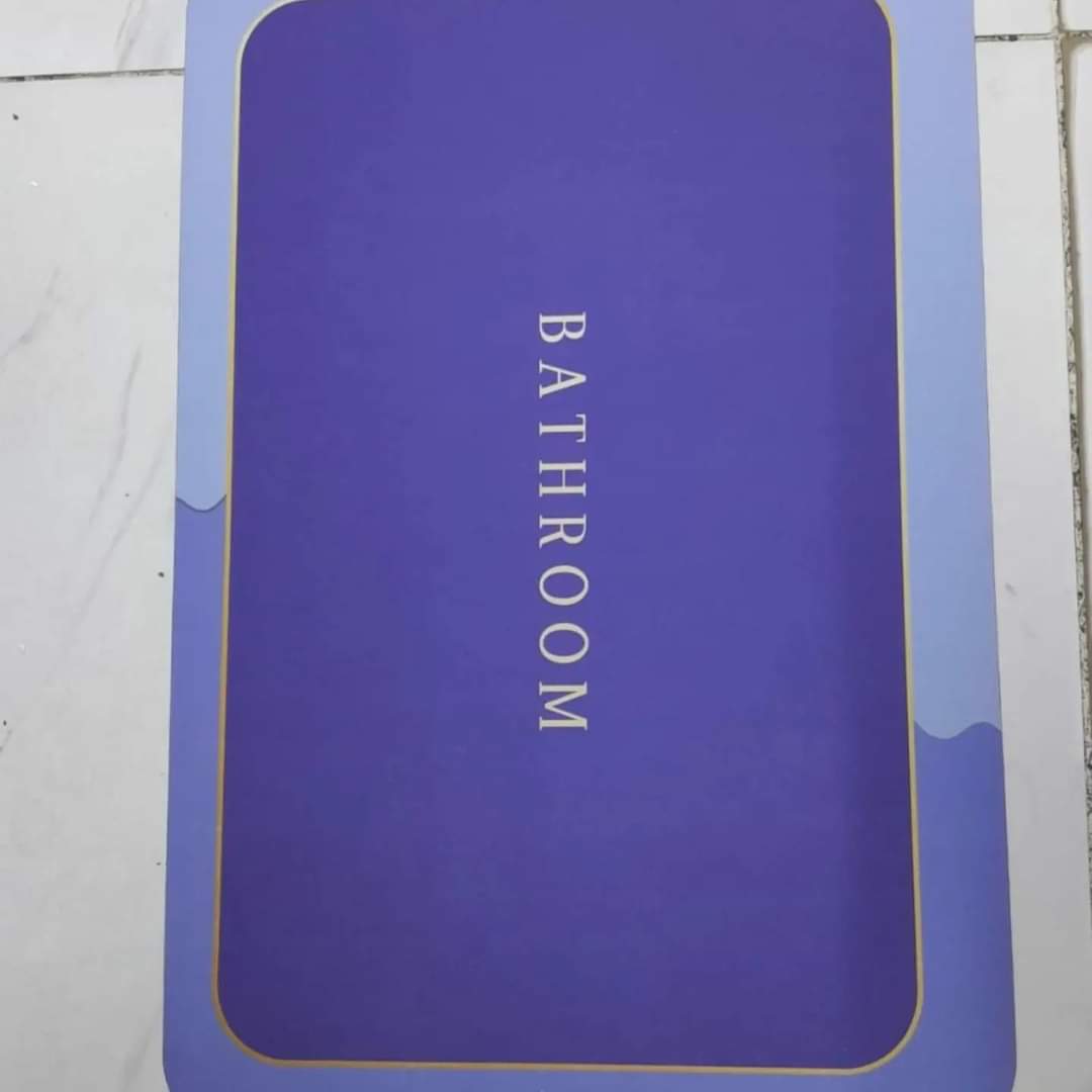 Anti - slip rubber bathroom mat